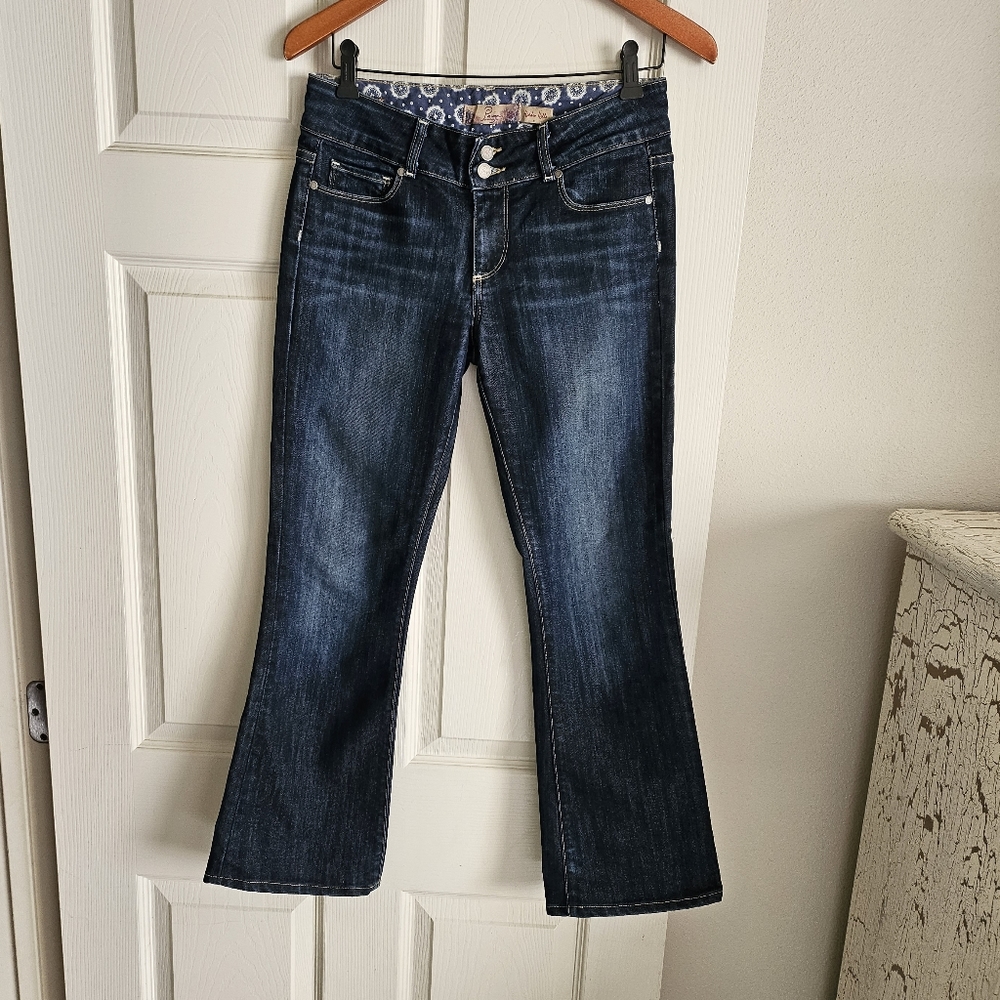 Paige Jeans 27 Actual 30x28 *Snag, see details